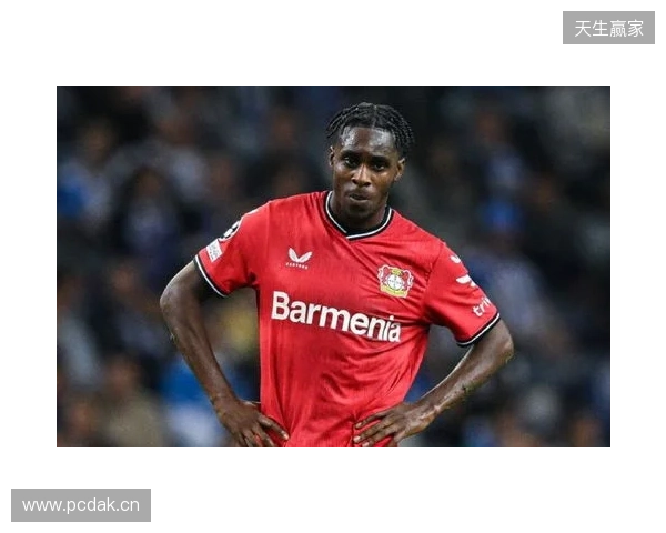 前曼联助教:弗林蓬比阿诺德更灵活速度更快,两人特点不同 前曼联助教:弗林蓬比阿诺德更灵活速度更快,两人特点不同