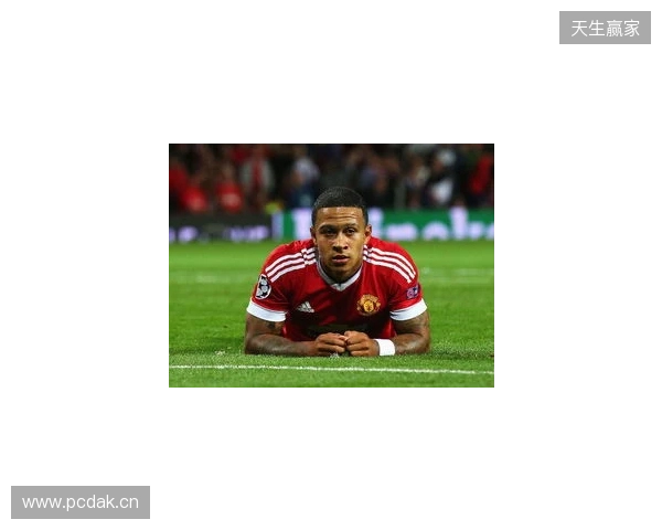 队长风范,曼联落后时B费利用肖疗伤时间来回指导大部分队友 队长风范,曼联落后时B费利用肖疗伤时间来回指导大部分队友