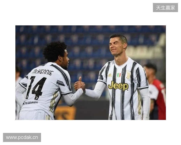 天秀!绍尔后场启动人球分过连过3人+不看人传球,贝维斯打门被扑 天秀!绍尔后场启动人球分过连过3人+不看人传球,贝维斯打门被扑