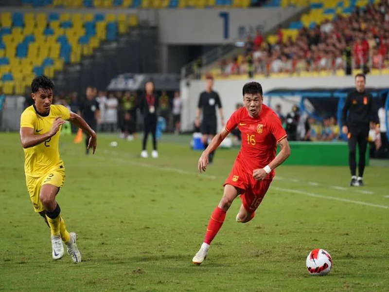 马德兴:U17国足2-0乌兹别克斯坦队,赵松源和张伯霖各入一球